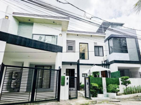 Chez les Duques, BF Homes, Paranaque